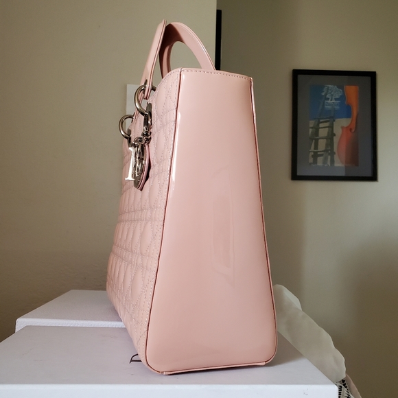Lady Dior pink patent silver hard ware large bag - Picture 11 of 14